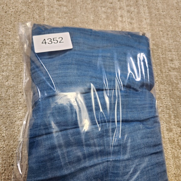 Lands End Shirt Women XL Chambray Blue Indigo Tencel Soft Button Up NEW - Picture 8 of 8